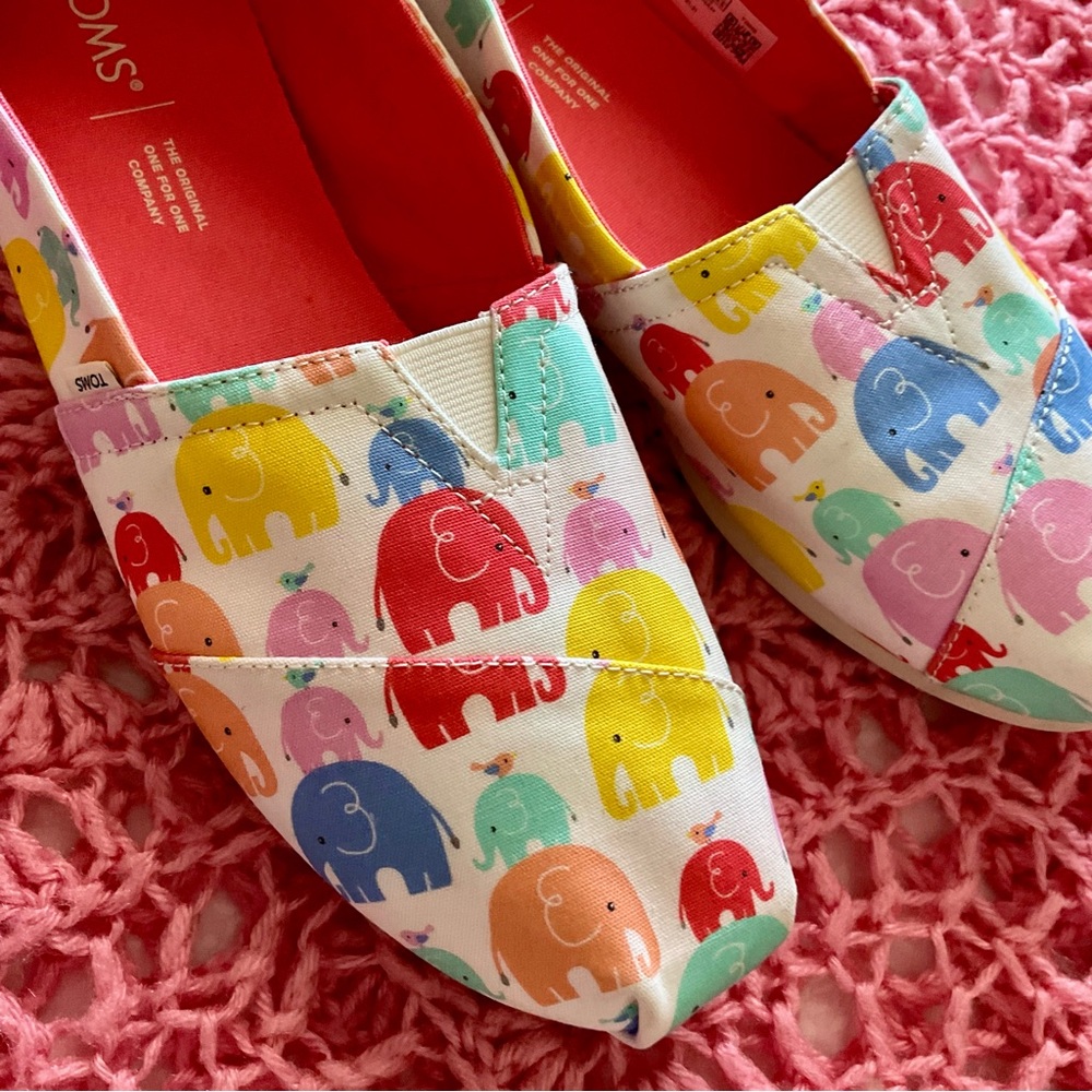 Tom’s Colorful Elephant Print Shoes alpargata brand new - Picture 5 of 8